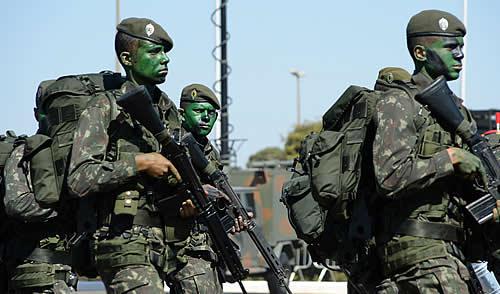 Dia do Soldado e Dia de Duque de Caxias
