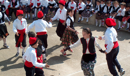 Dia Internacional da Dan&ccedil;a